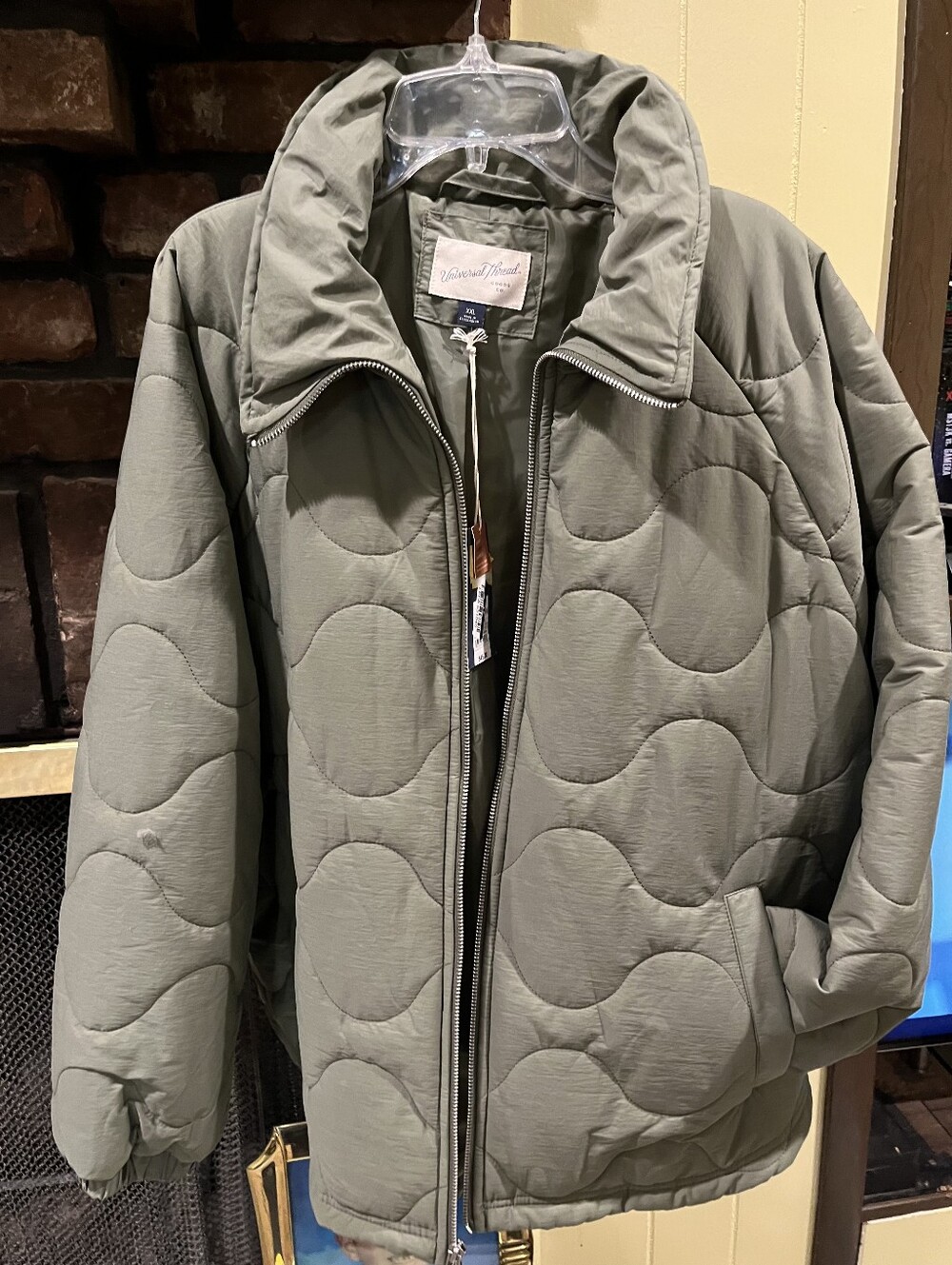 Universal Thread Light Olive Quilted Puffer Jacket